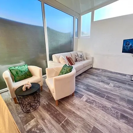 Apartment Doux Pavillon L'emeraude - 8 Min Gare - Tramway Centre-ville *